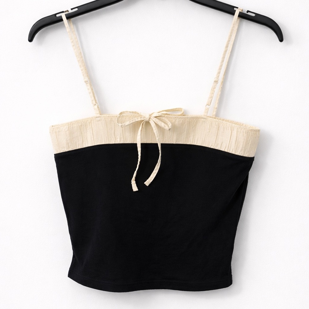 American Eagle Outfitters Black and Cream Top